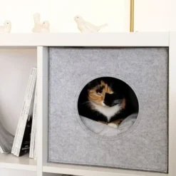 Lionto Katzenhöhle Aus Filz + Kissen - Regalhöhle Hellgrau -Katzen Hundebedarf Geschäft ba38cb426515f287554cca1376691e8fc1f2c06c 1657087 de DE 1787a06f3e708c0b40c07cda94f11d1c11828f21AhrPBZ
