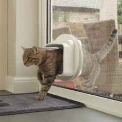 SureFlap Mikrochip DualScan Katzenklappe -Katzen Hundebedarf Geschäft fca942aa3030e4e73b0c07b66ccd80b057ac8cef c51b8a5bd8967b138c9b4fb88f28c3d98c46cd48